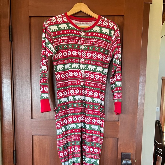 Berry Xmas onesie - Picture 2 of 4